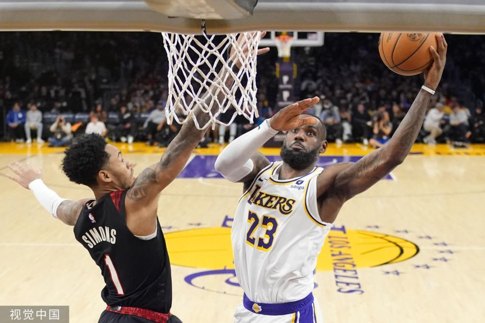 赛季步入激 赛季步入激